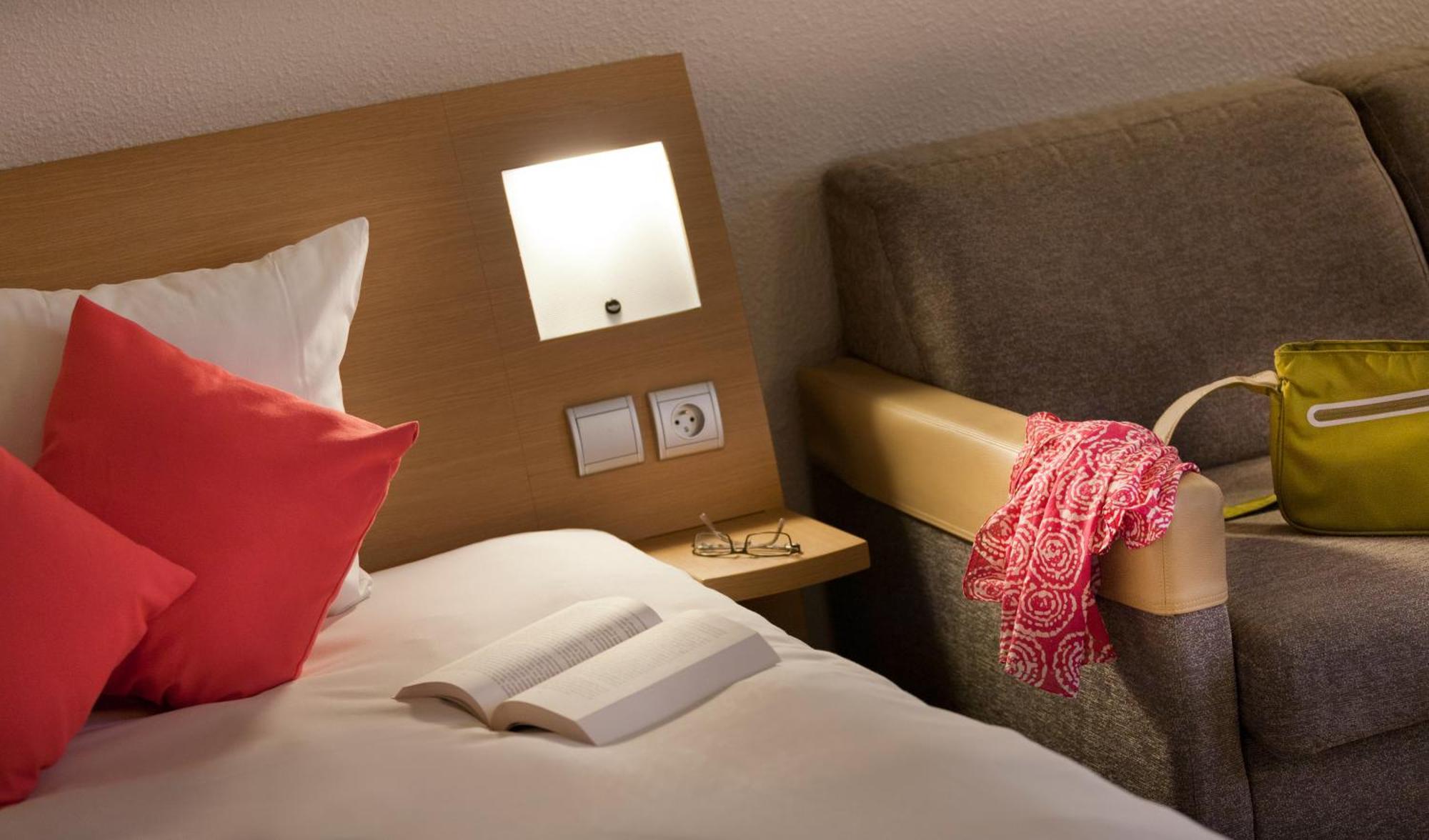 Novotel Pau Pyrenees Lescar Szoba fotó