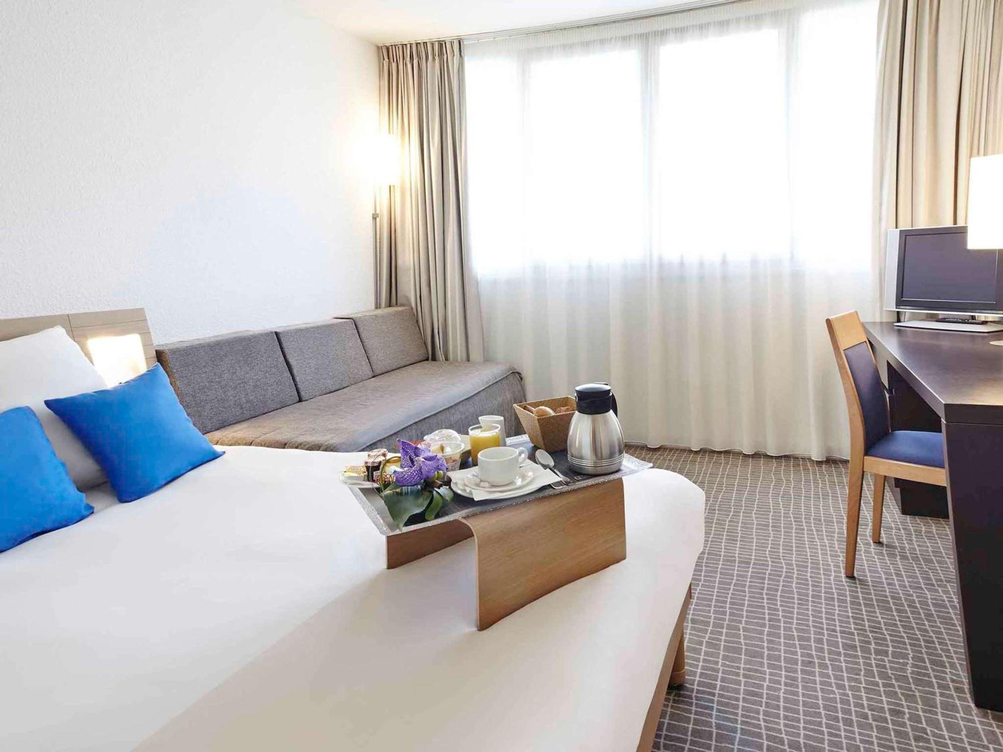 Novotel Pau Pyrenees Lescar Kültér fotó
