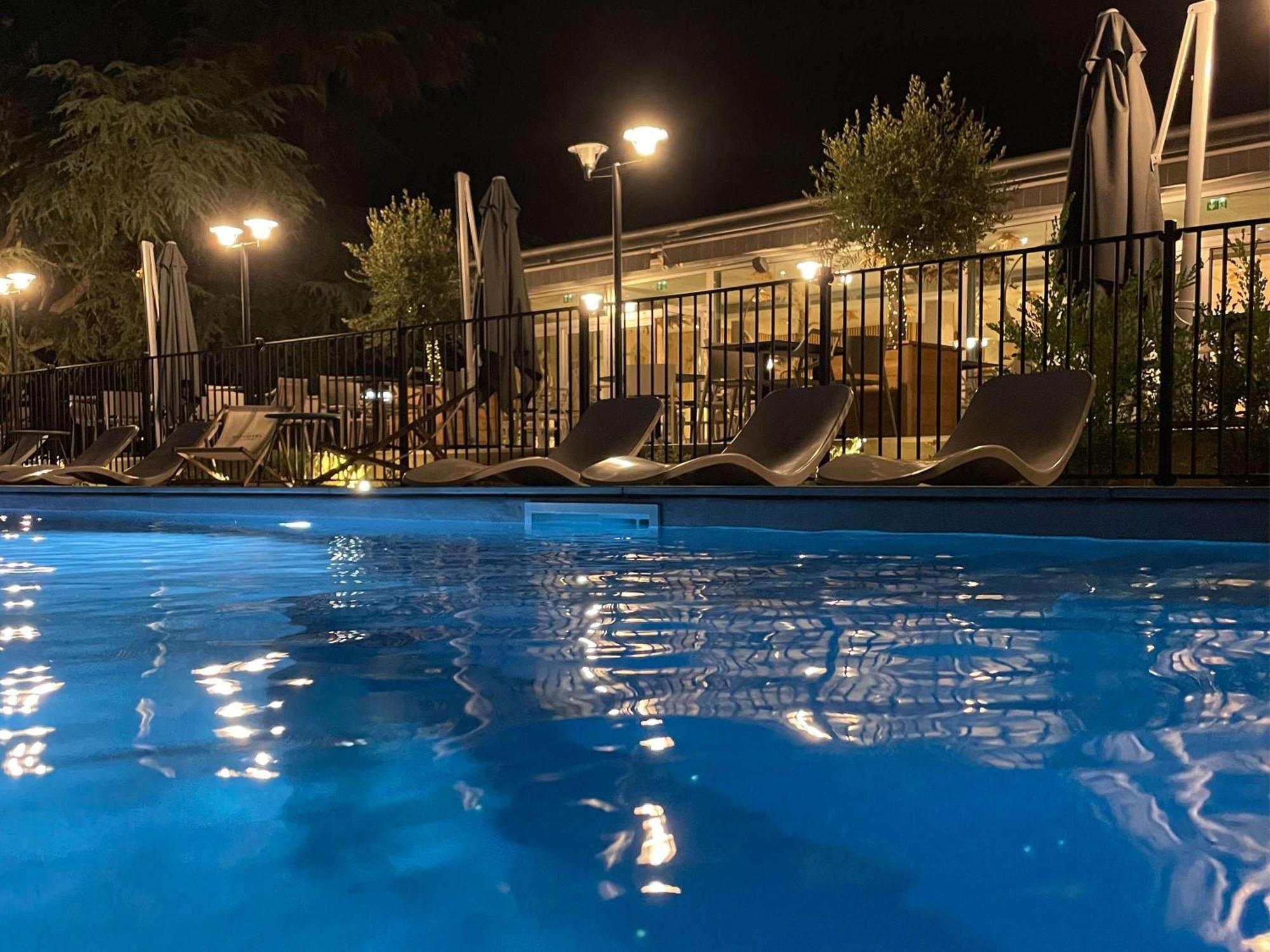 Novotel Pau Pyrenees Lescar Kültér fotó