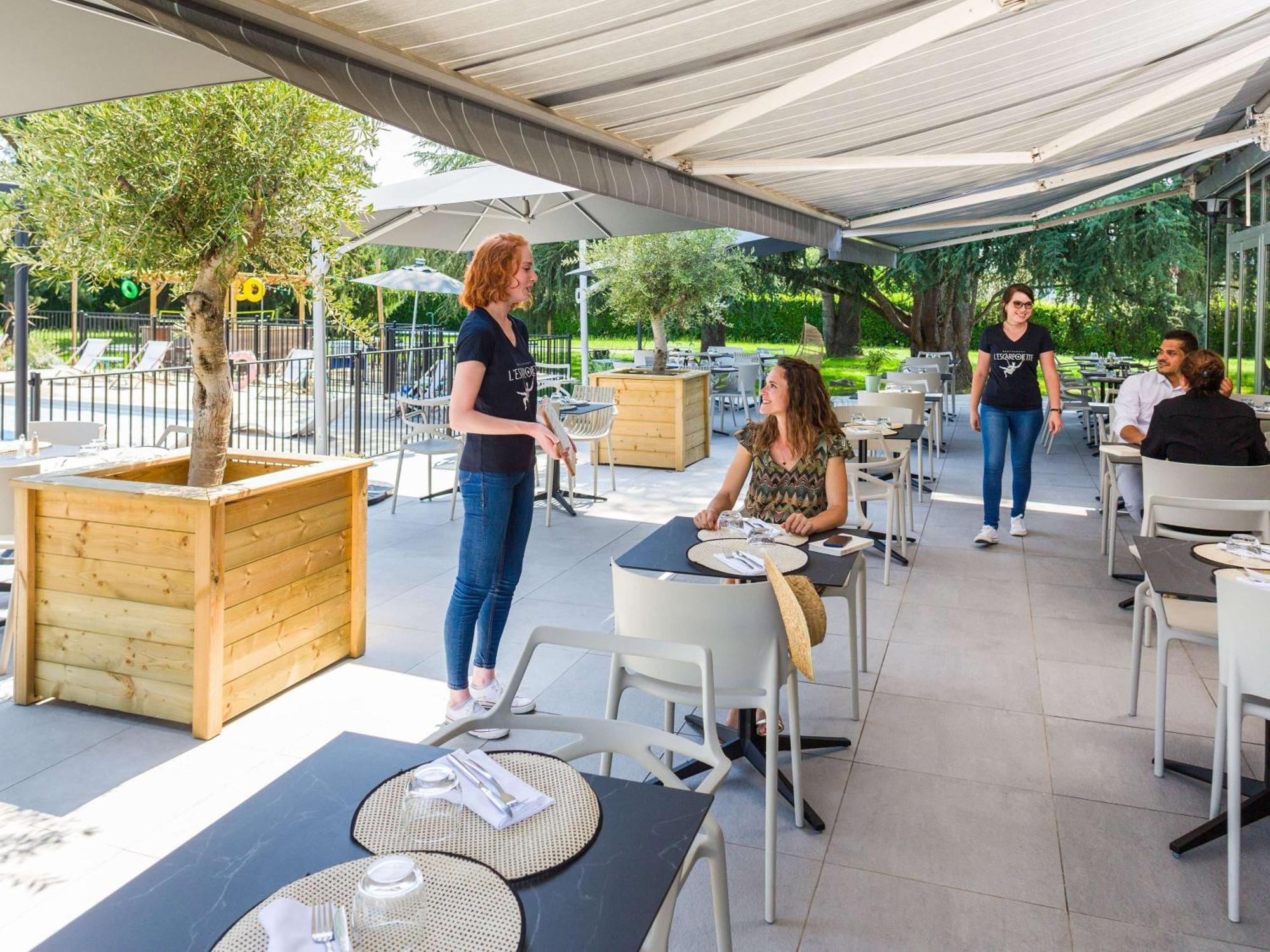 Novotel Pau Pyrenees Lescar Kültér fotó