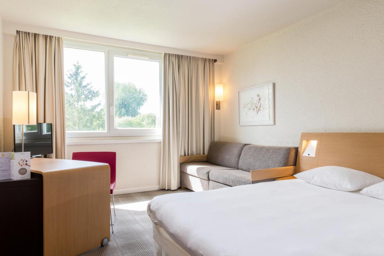 Novotel Pau Pyrenees Lescar Kültér fotó